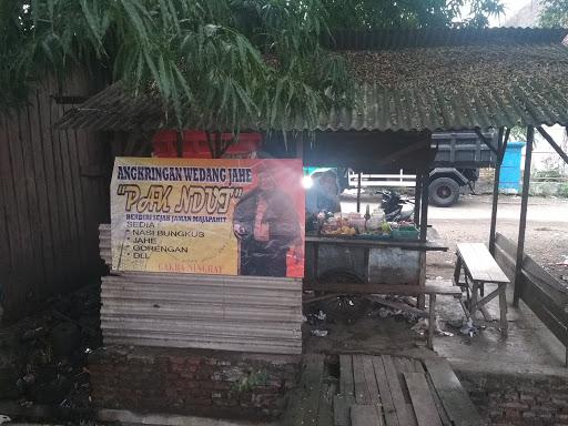 ANGKRINGAN WEDANG JAHE PAK NDUT