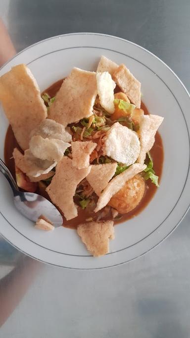 GADO GADO SUPRIYADI