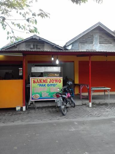 BAKMI JOWO PAK GIYO