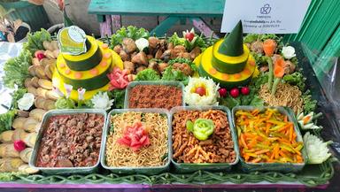 DAPUR LEONI - CATERING