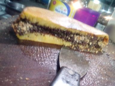 MARTABAK DAN KUE BANDUNG BANG NUR FATMAWATI