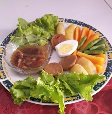 NASI LIWET MBA VIAN