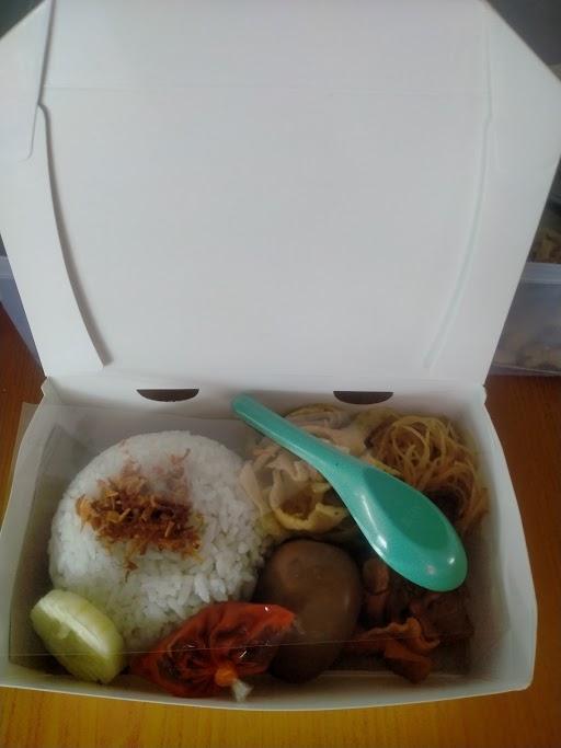 NASI UDUK PAK SARWANTO