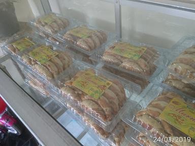 OLEH OLEH KHAS SEMARANG KUE TANDUK MURNI