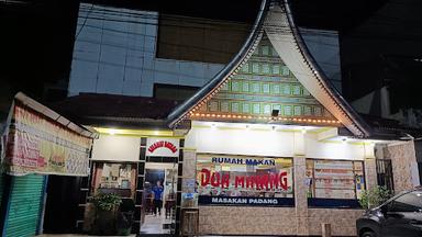 RUMAH MAKAN PADANG DUA MINANG