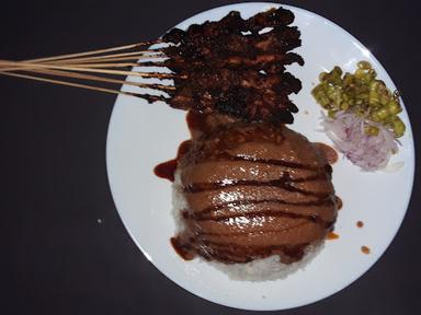 SATE AYAM BANG FENDY ASLI MADURA