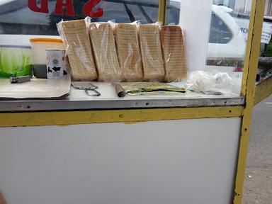 ROTI BAKAR