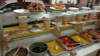 RM ASOKA MASAKAN PADANG