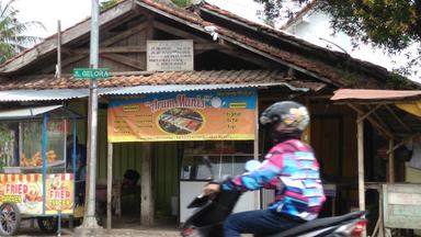 WARUNG MAKAN ARUM MANIS