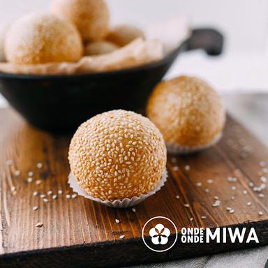 ONDE ONDE MIWA | ANEKA KUE JAJANAN PASAR