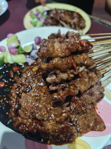 SATE KAMBING PAK SIKAT