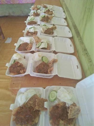 AYAM GEPREK SUKALILA ABEE FOOD