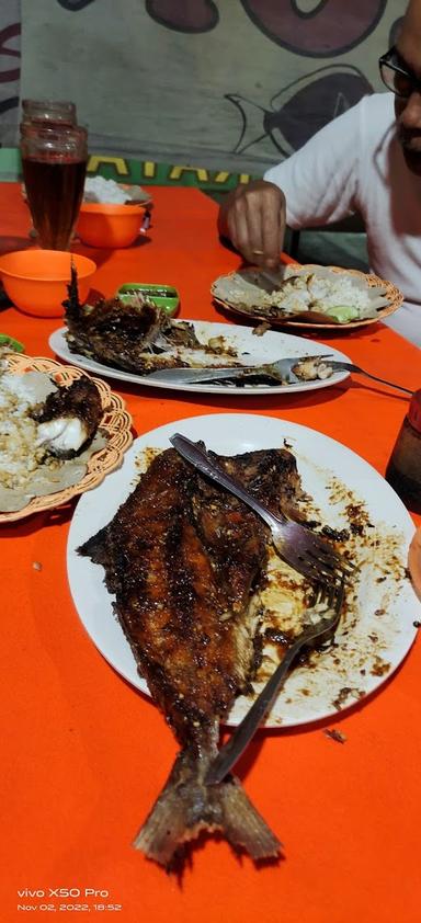 IKAN BAKAR LAUT