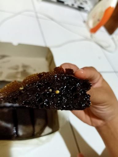 MARTABAK GENDUT PULASAREN