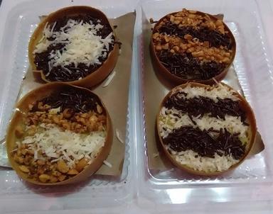 MARTABAK MINI NABIL CIREBON