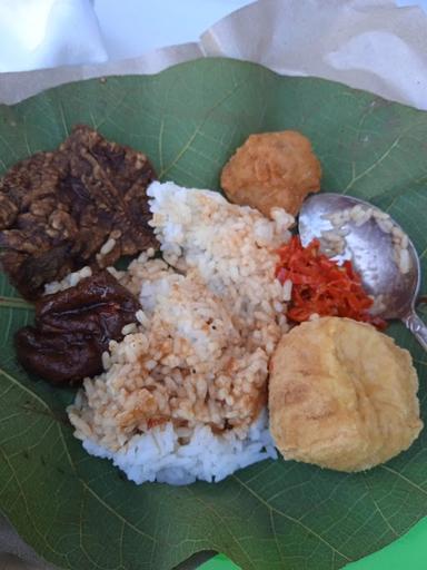 NASI JAMBLANG ENAK