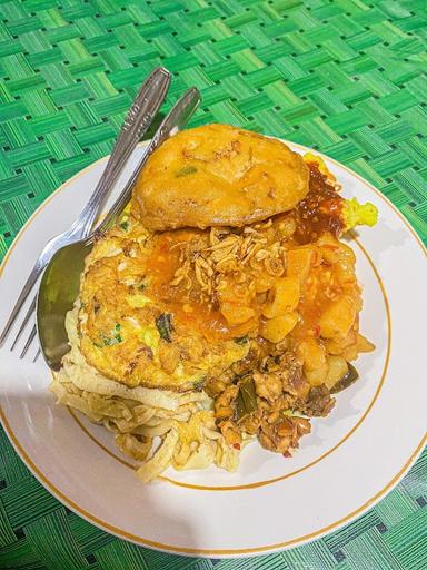 NASI KUNING IBU MARI