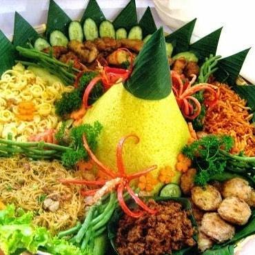 NASI LIWET ALAS DAUN MADAM