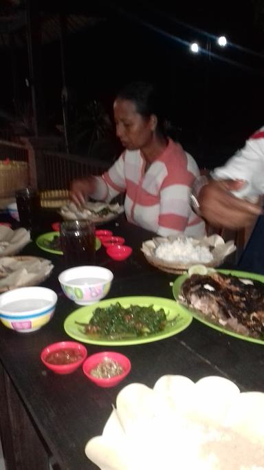 WARUNG SEAFOOD 99