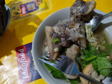 BAKSO BALUNGAN MAS AWI PEMALANG