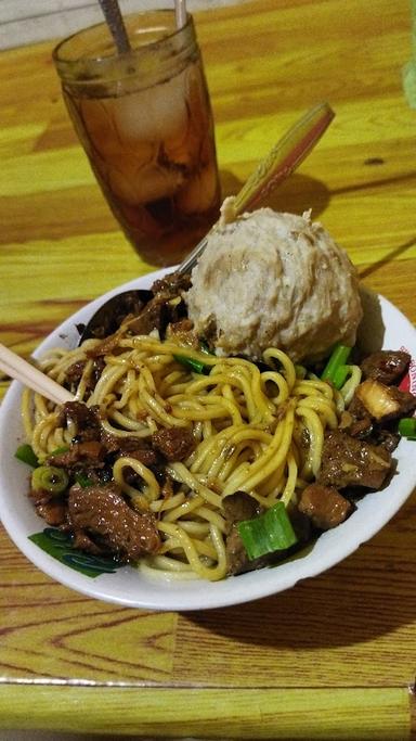 BAKSO BRAYAD MIE AYAM JITOS