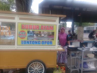 BUBUR AYAM DAN NASI UDUK PAK WITO