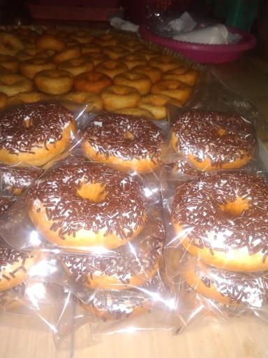 DONAT YANI PEMALANG