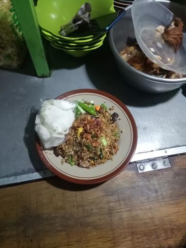 NASI GORENG 76