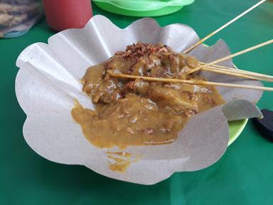 SATE PADANG SIRANDU