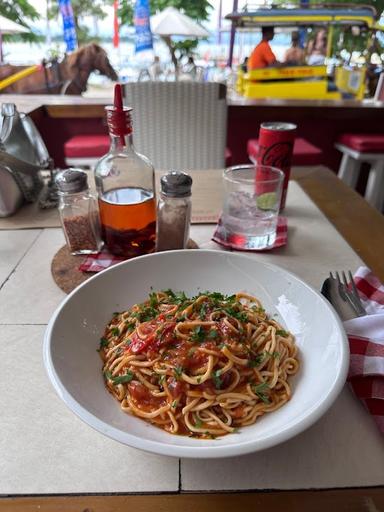 PASTA POJOK TRAWANGAN