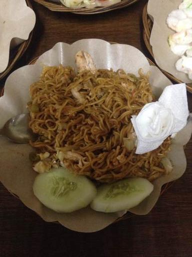 WARUNG BU IDA - AYAM TALIWANG