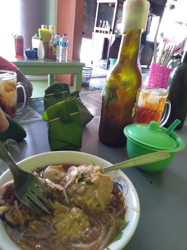 BAKSO SIDO MAKMUR MBAK MIMIEN PENGKOL