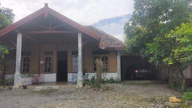 RUMAH TESTI YUDHANTI