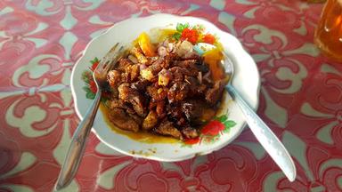 SATE KAMBING ORA NYONO