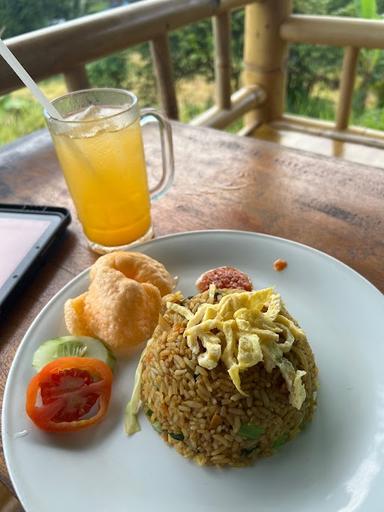 WARUNG MENTIG SARI