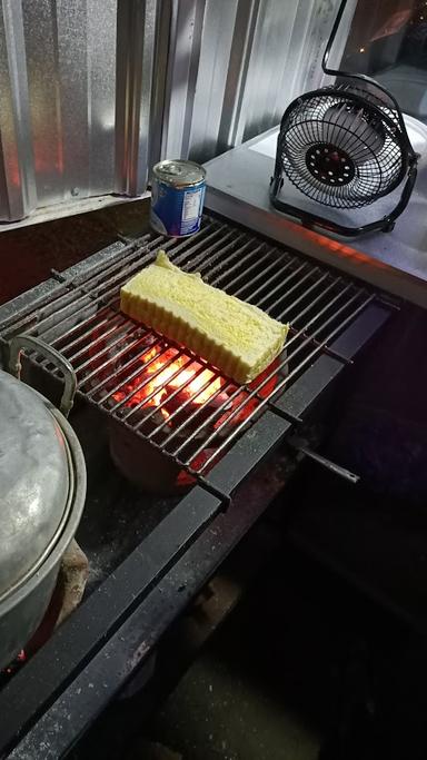 ROTI BAKAR ARENG (RBA)