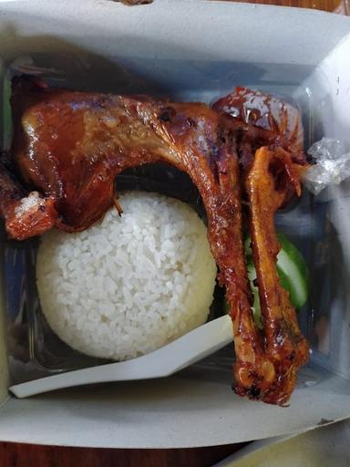 AYAM BACEM PAK KASIL