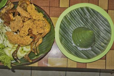 AYAM GORENG BUGISAN KULON PROGO