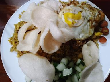 BAKMI & SEAFOOD LONCAMATAN