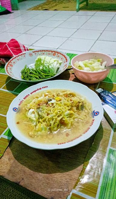 NASI GORENG DAN MIE GORENG PAK MUKIDI