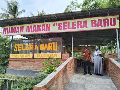 RUMAH MAKAN SELERA BARU