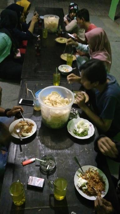 WARUNG BAKMI PAK SUGENG