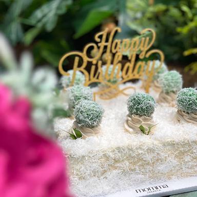 MOMMA JAKARTA - ARTISAN CAKES & DESSERT