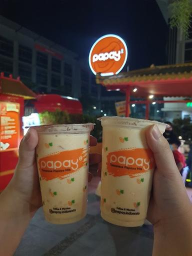 PAPAY TAIWANESE MILK, PANTJORAN PIK