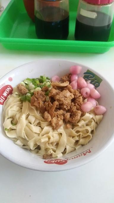 BAKMI 36