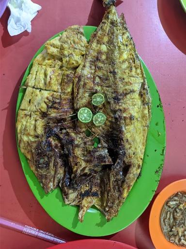 JOERAGAN SEAFOOD KHAS SULAWESI