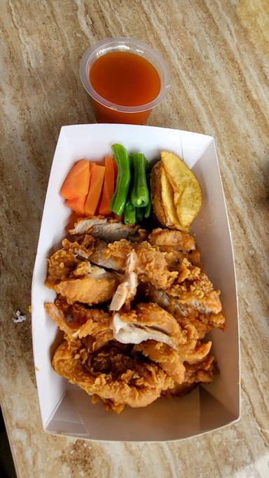 STEAK AYAM RAKYAT PLUIT