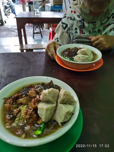 BAKSO & MIE AYAM JAMUR MAS DIDIK