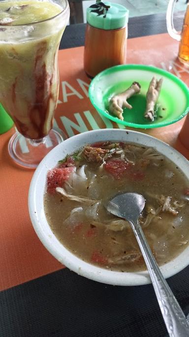 MIE SOP KAMPUNG MENTENG