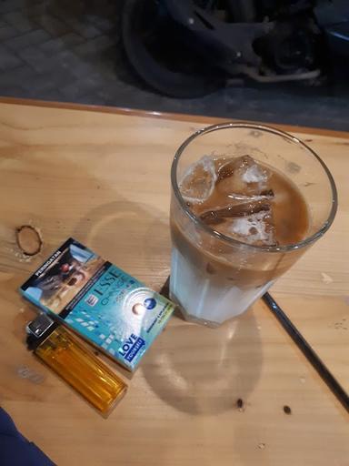 KIPS KOPI